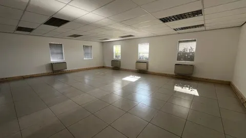 Waterford Office Park, Cnr Witkoppen & Waterford dr, Fourways